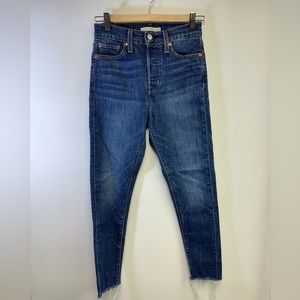 LEVI'S Wedgie Skinny Women's Jeans Dark Blue Wash Size 25